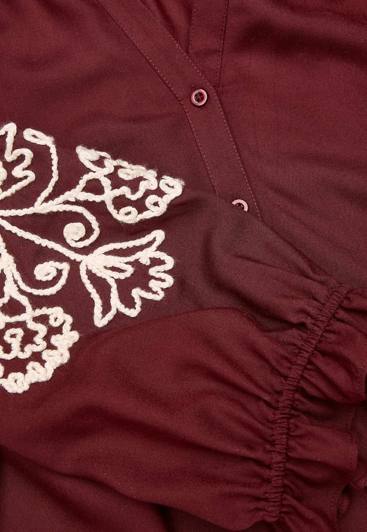 Bluser|Bluser Med Pufærmer- Bluse med broderi Vinrød/Lys beige