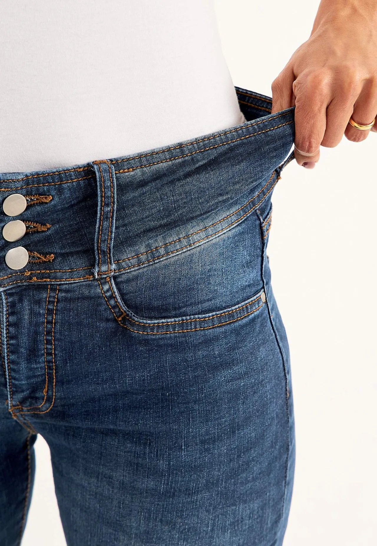 Høj Talje|Flere Længder- Bootcut jeans med høj talje Jennifer | Cellbes