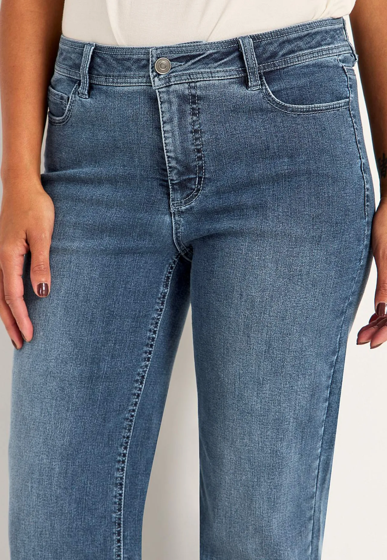 Vide Bukser|Lige Bukser- Brede jeans i denim med superstræk Sara Mellemblå / Denim