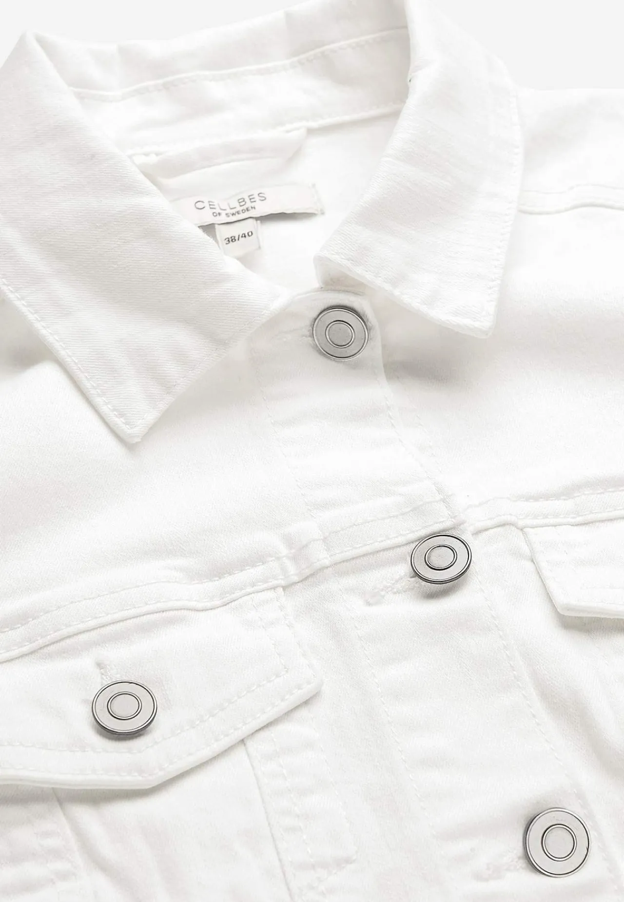 Forårsjakker|Denimjakker-Cellbes of Sweden Elastisk jeansjakke Hvid denim