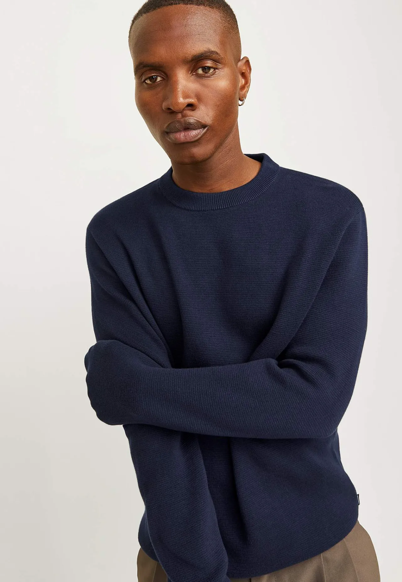 Striktrøjer-JACK & JONES Fintstrikket trøje i merinould Marine