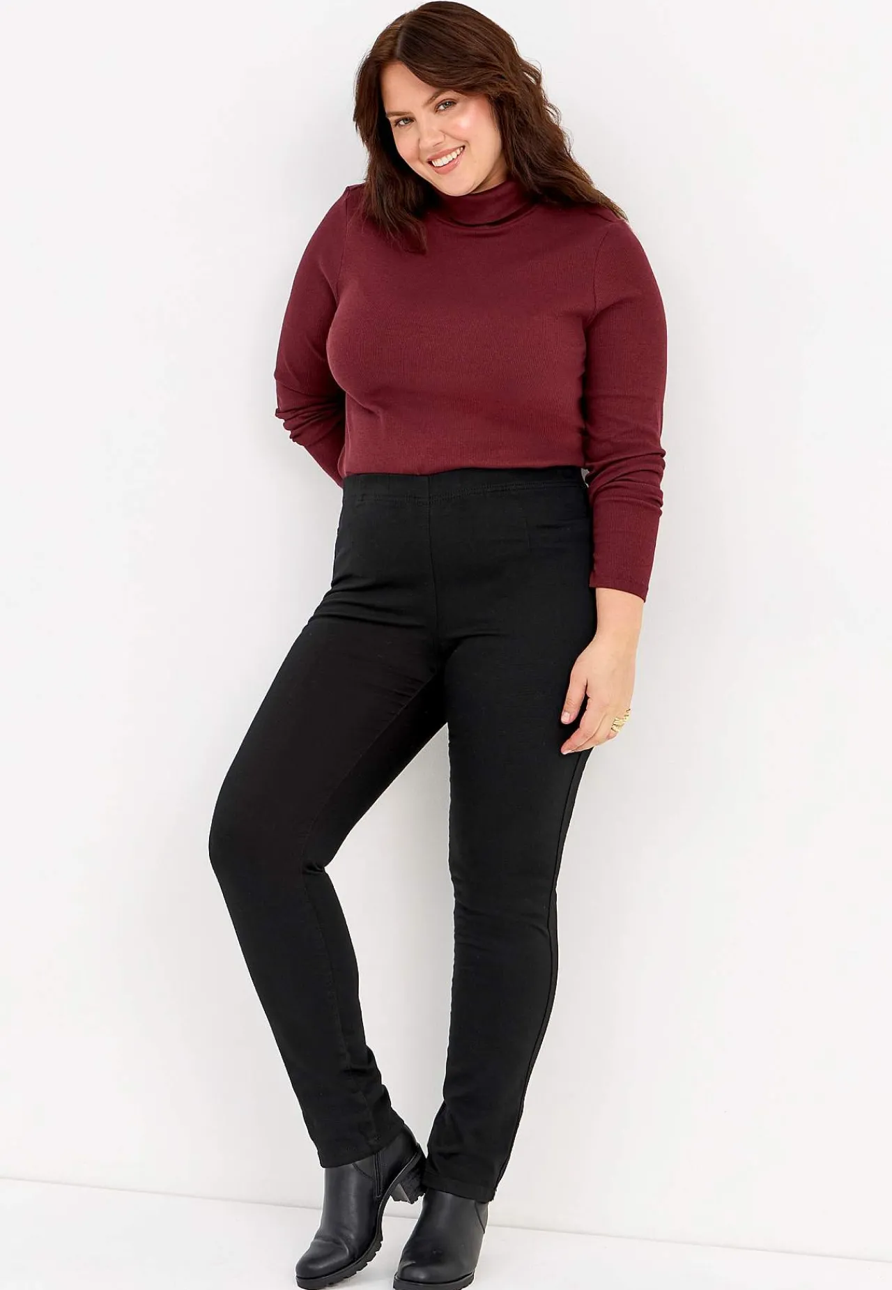 Flere Længder|Straight Fit- Jegging med smalt ben Sort
