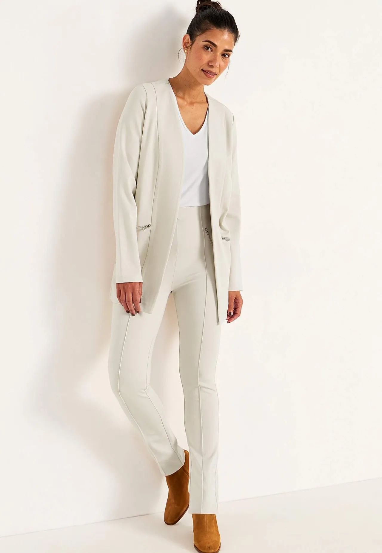 Festbukser|Festbukser-Cellbes of Sweden Jerseybukser med syede pressefolder Lisa Beige