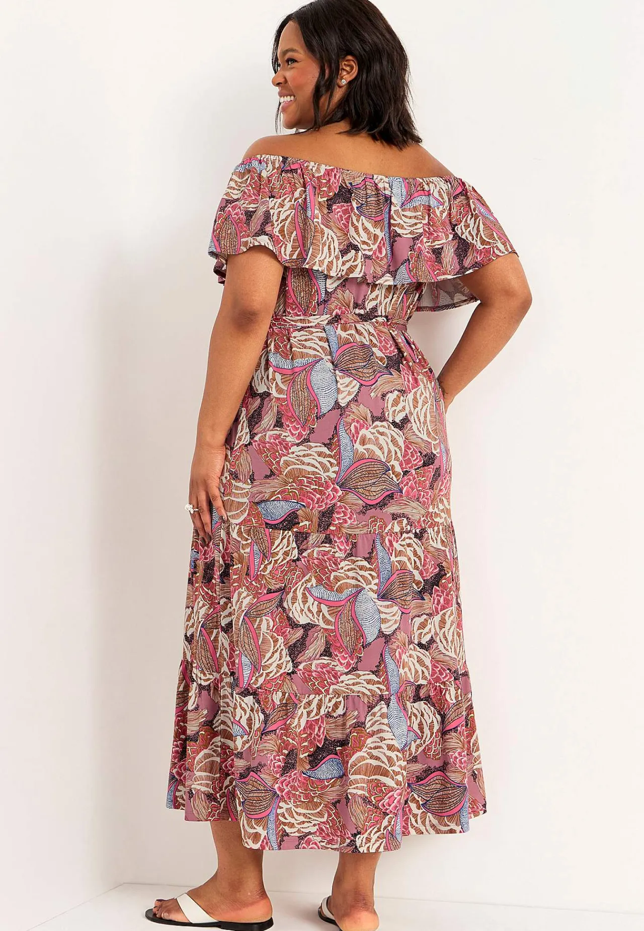 Festkjoler|Festkjoler- Mønstret off-shoulder-kjole | Cellbes
