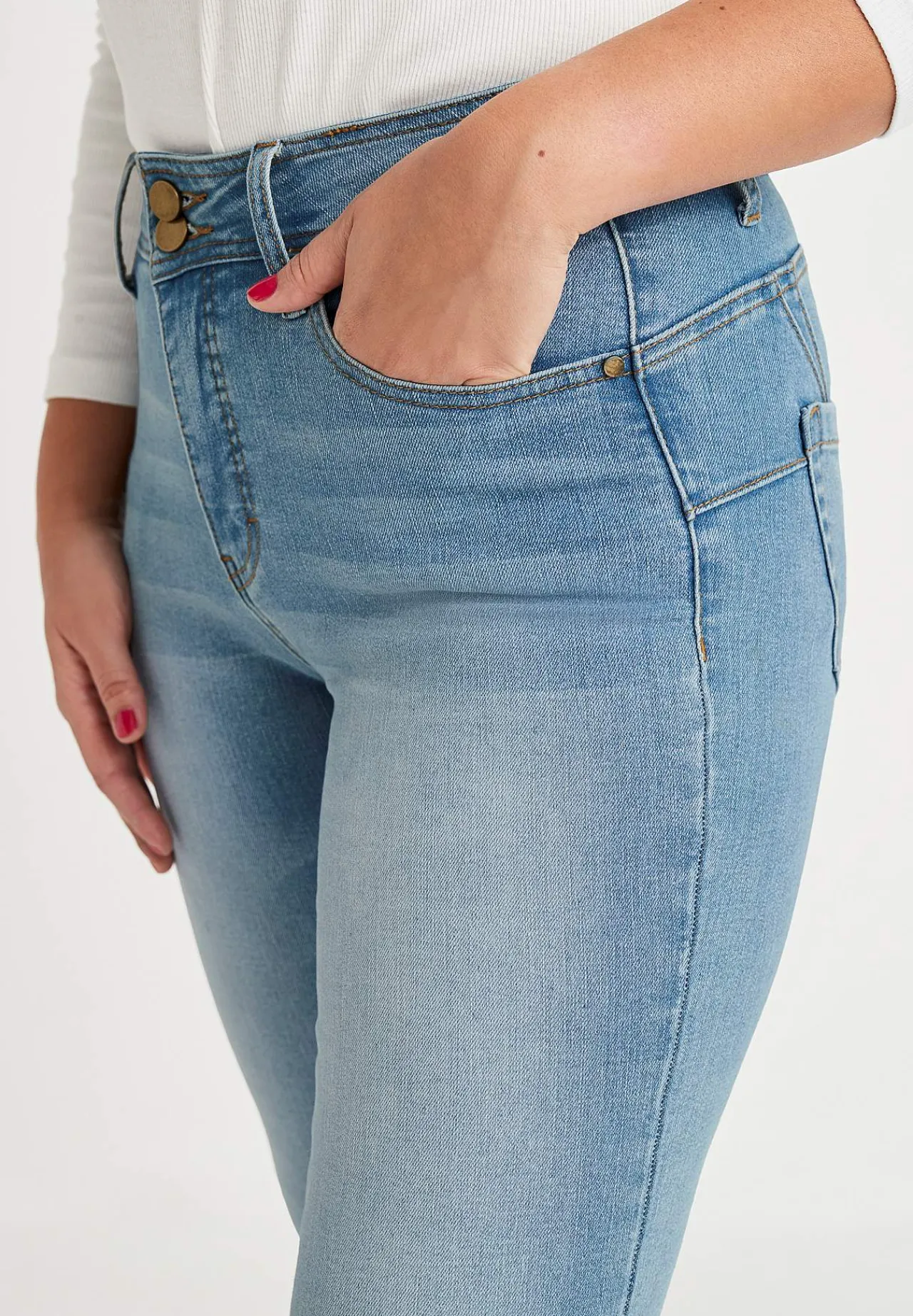 Høj Talje|Bootcut- Shaping-jeans med bootcut og superstræk | Cellbes