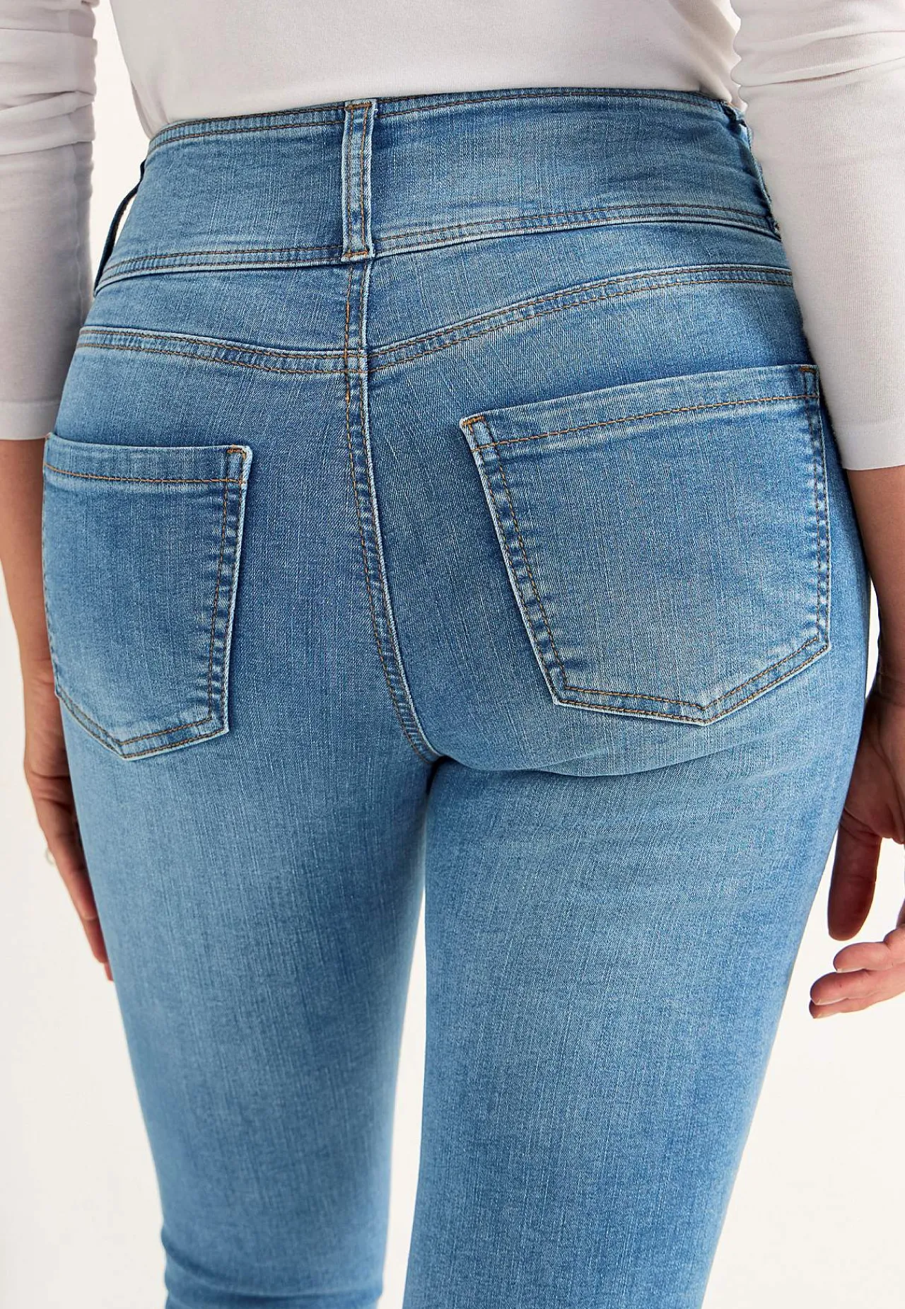 Høj Talje|Ankeljeans-Cellbes of Sweden Smalle jeans med høj talje - tre længder Jennifer | Cellbes