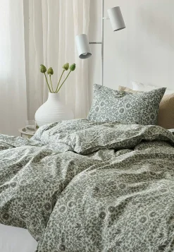 Sengesæt- Småblomstret sengesæt 150x210 cm | Cellbes
