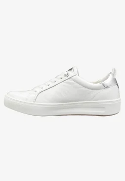 Sneakers|Lædersko- Sneakers i patentlæder Hvid