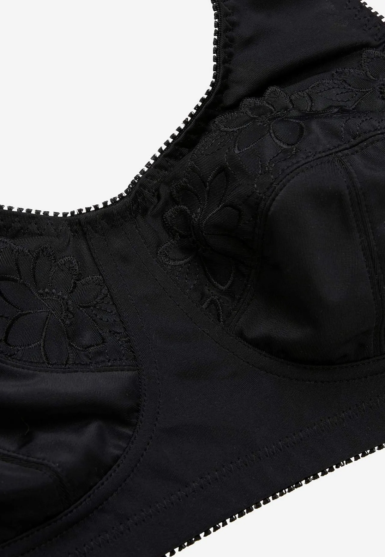 Undertøj|Bh- Soft BH med broderi Lily Sort