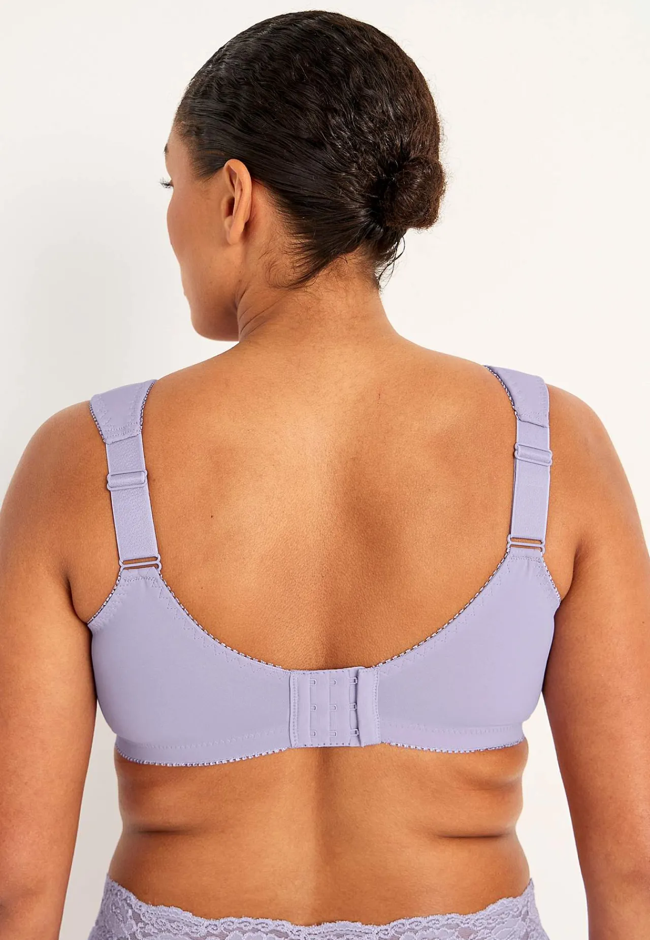 2-Pack|Undertøj- Soft BH med broderi Lily 2-pack Lilla + Hvid
