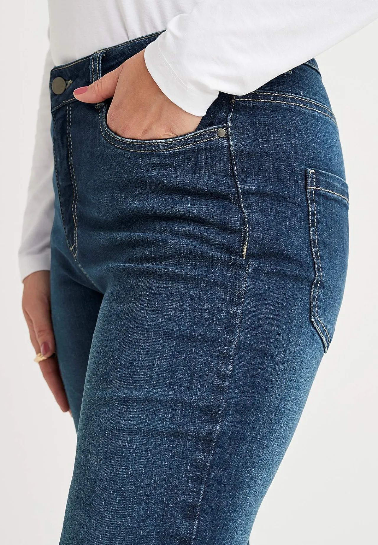 Ankeljeans|Flere Længder-Cellbes of Sweden Stretchjeans med lige ben - tre længder Linnea Mellemblå / Denim