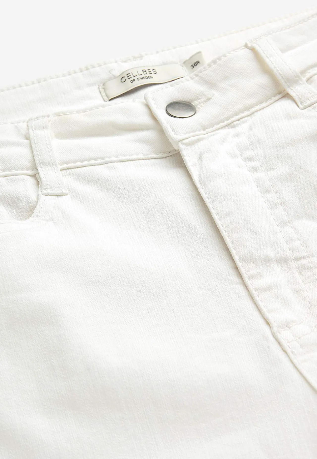 Ankeljeans|Flere Længder-Cellbes of Sweden Stretchjeans med lige ben - tre længder Linnea Hvid denim