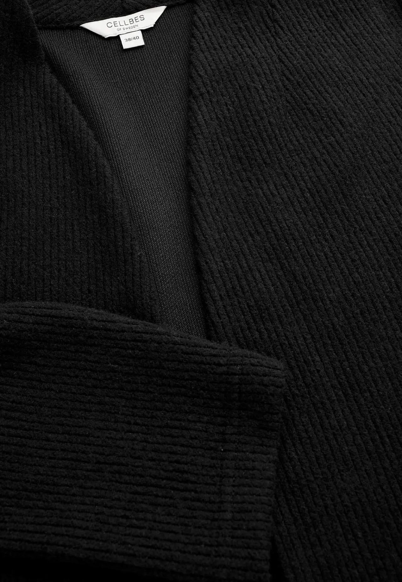 Cardiganer|Cardiganer-Cellbes of Sweden Superblød cardigan med lommer Beata Sort