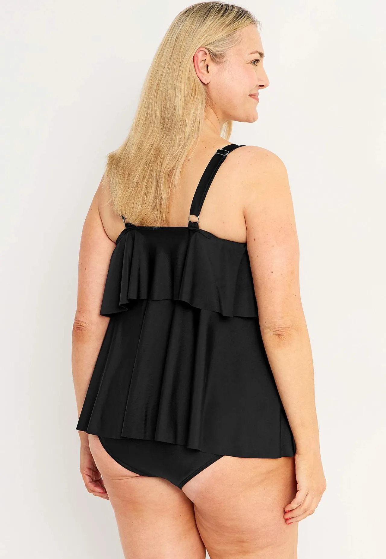 Bikinier|Tankini- Tankinitop med volanter Sort
