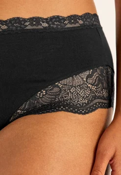 Undertøj|Flerpak Undertøj-Cellbes of Sweden Trusse i bomuld med blondekant 3-pack Sort