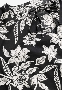 Mønstrede|Bluser-Cellbes of Sweden Vævet, mønstret bluse Sort / Blomstret